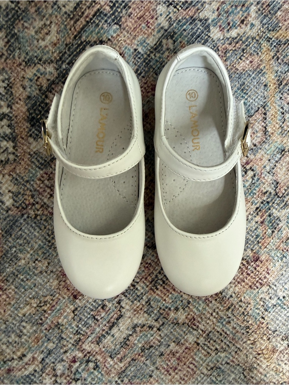 L'Amour Girls “Rebecca” White Mary Jane Dress Shoes